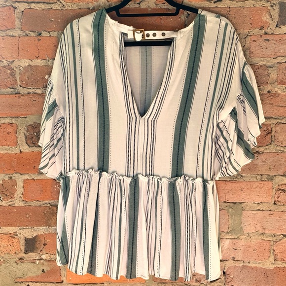 Anthropologie “Aurelie” Boho Flutter Sleeve Top - Picture 2 of 8